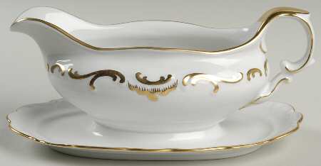 Golden Elegance Gravy Boat with Attached Underplate