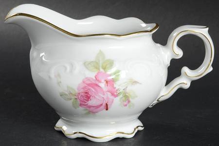 La Vie En Rose Creamer