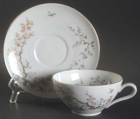Mandarin Flat Cup & Saucer Set