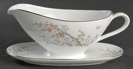 Mandarin Gravy Boat with Attached Underplate