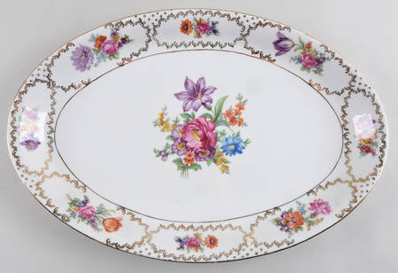 The Meissen 16" Oval Serving Platter