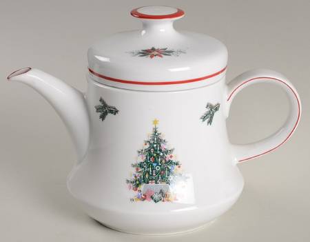 Noel Teapot & Lid