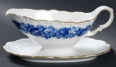Renaissance Gravy Boat with Attached Underplate