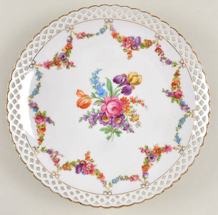 SCH106 Luncheon Plate