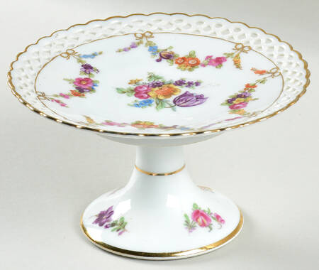 SCH106 Round Compote (Height X Width)