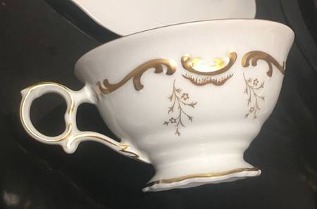 SCH110 Footed Cup