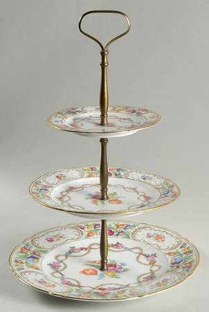SCH2 3-Tiered Serving Tray (DP, SP, BB)