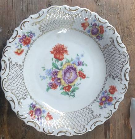 SCH26 Luncheon Plate