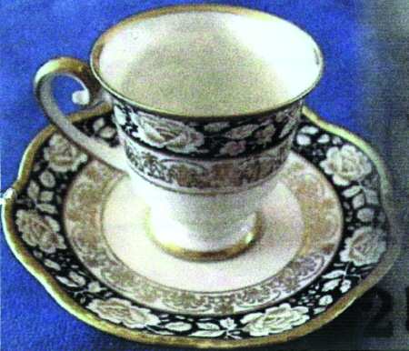 25076 Black Footed Cup & Saucer Set