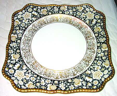 25076 Black Square Luncheon Plate