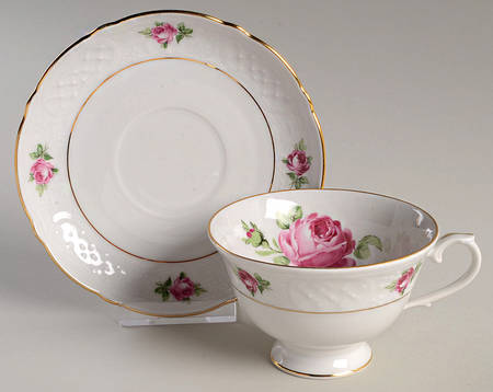 SCH45 Footed Cup & Saucer Set