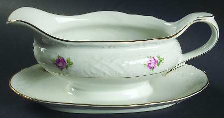 SCH45 Gravy Boat with Attached Underplate