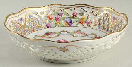 SCH7 7'' Pierced Round Bowl