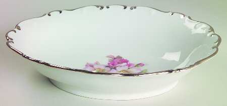 Sweet Briar 9" Oval Vegetable Bowl