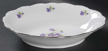 Violette (Platinum Trim) 9" Oval Vegetable Bowl