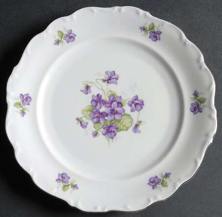 Violette (Platinum Trim) Salad Plate