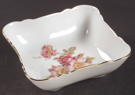 Wild Rose Scalloped (Coupe) Square Fruit/Dessert (Sauce) Bowl