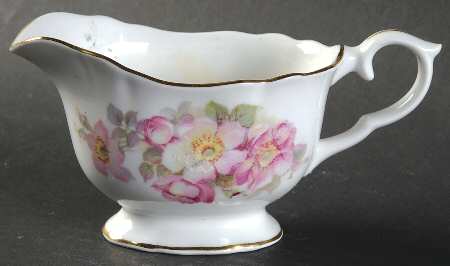 Wild Rose Scalloped (Coupe) Creamer