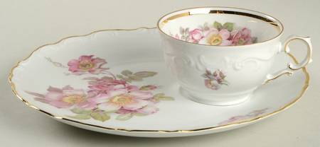Wild Rose Scalloped (Coupe) Snack Plate & Cup Set