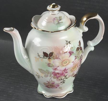 Wild Rose (Scallop, Rim, Embossed) Small Coffee Pot & Lid