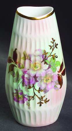 Wild Rose (Scallop, Rim, Embossed) 4" Bud Vase