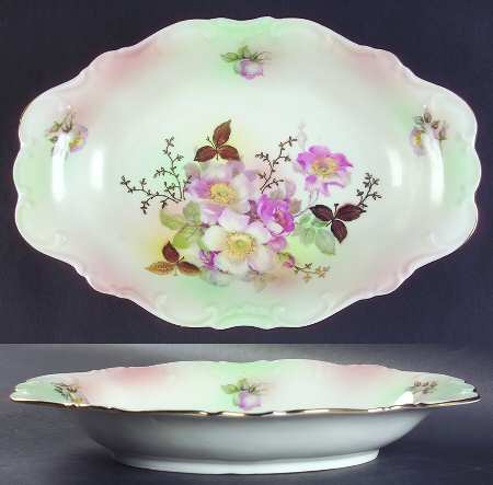 Wild Rose (Scallop, Rim, Embossed) 12" Oval Vegetable Bowl