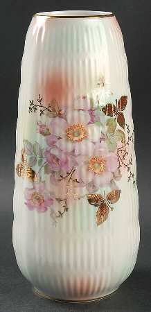 Wild Rose (Scallop, Rim, Embossed) 10" Bud Vase