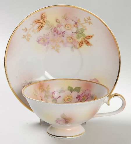 Wild Rose (Smooth) Footed Cup & Saucer Set