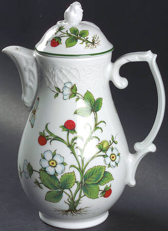 Wild Strawberry Coffee Pot & Lid