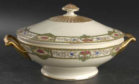 Woodmere 14" Oval Serving Platter