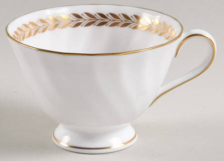 SCO5 Footed Cup