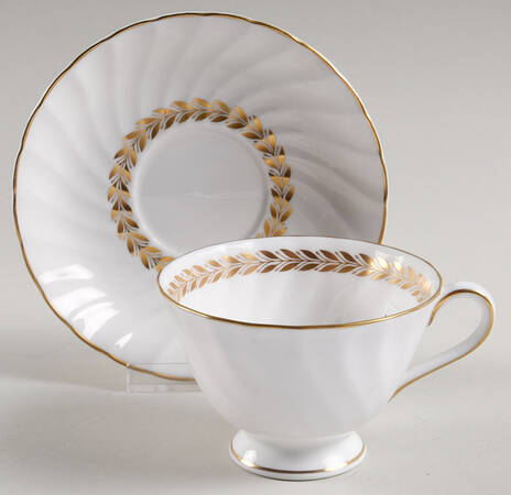 SCO5 Footed Cup & Saucer Set