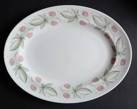 Wild Strawberry 13" Oval Serving Platter by Susie Cooper
