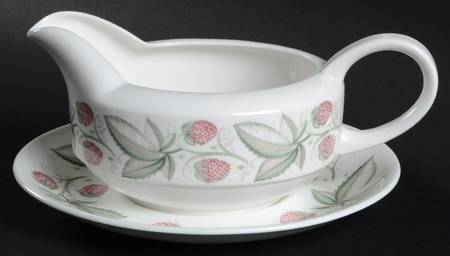 Wild Strawberry Gravy Boat & Underplate by Susie Cooper