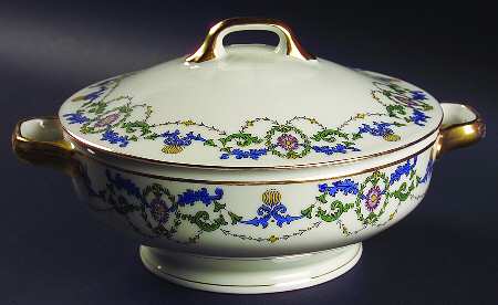 Volendam Round Covered Vegetable