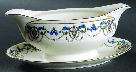 Volendam Gravy Boat with Attached Underplate