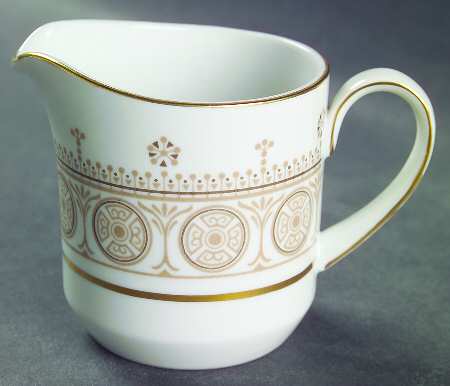 Aquarius Creamer
