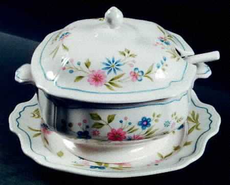 Country French Tureen & Lid w/Ladle & Underplate