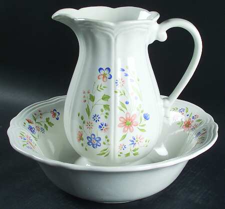 Country French 88 Oz Pitcher and Bowl Set