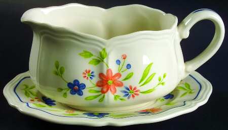 Country French Gravy Boat & Underplate
