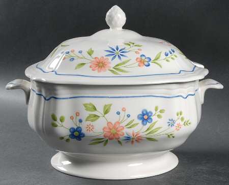 Country French Tureen & Lid w/Underplate