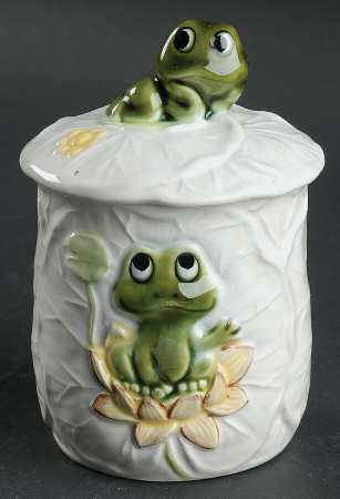 Frog Family Sugar Bowl & Lid