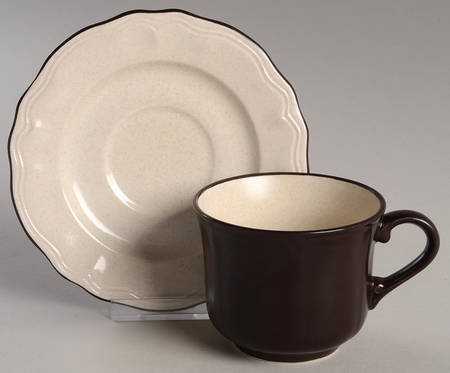 Hearthside Flat Cup & Saucer Set