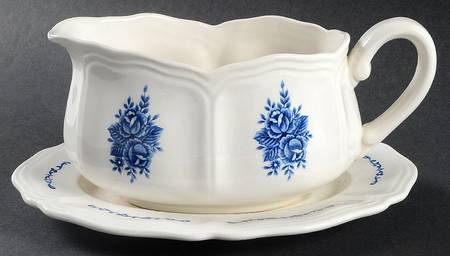 Mayhill Gravy Boat & Underplate