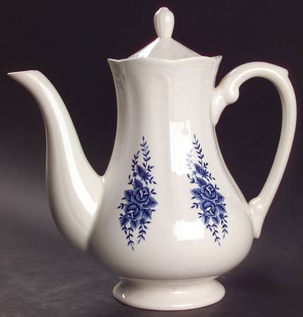 Mayhill Coffee Pot & Lid