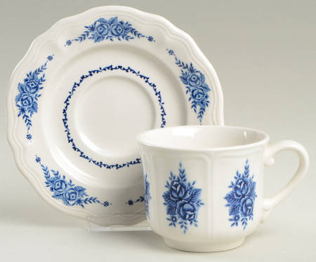 Mayhill Flat Cup & Saucer Set