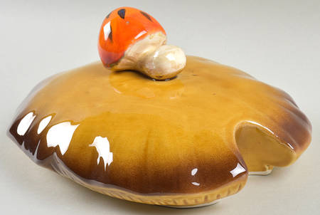 Merry Mushroom Lid for Tureen