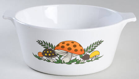 Merry Mushroom 1.75 Qt Round Covered Casserole No Lid