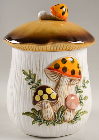 Merry Mushroom Extra Large Canister & Lid