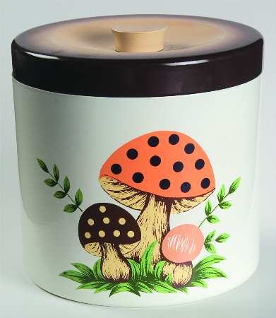 Merry Mushroom Small Plastic Canister & Lid